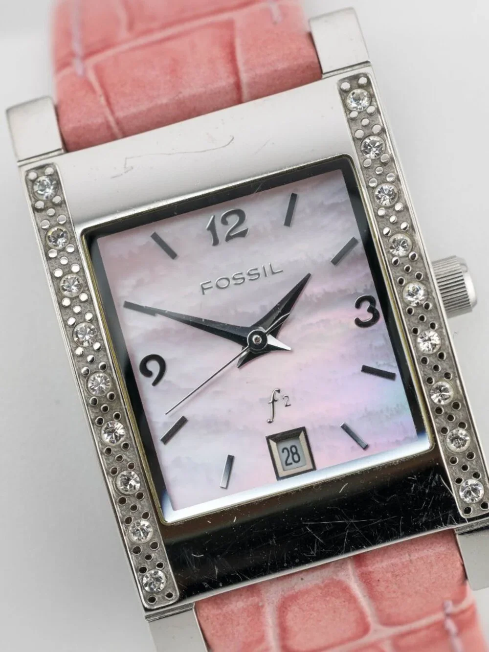 Fossil F2 ES-9901 Crystal Pave Leather Quartz Analog Women's Watch New Battery